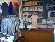 rayonnages de vtements de travail