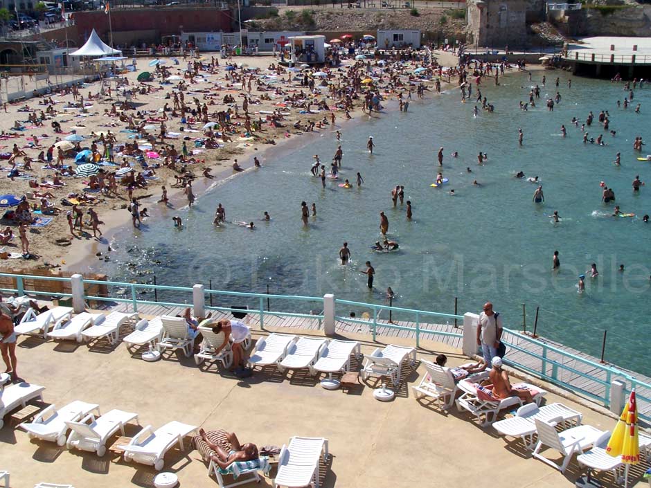 la plage des Catalans